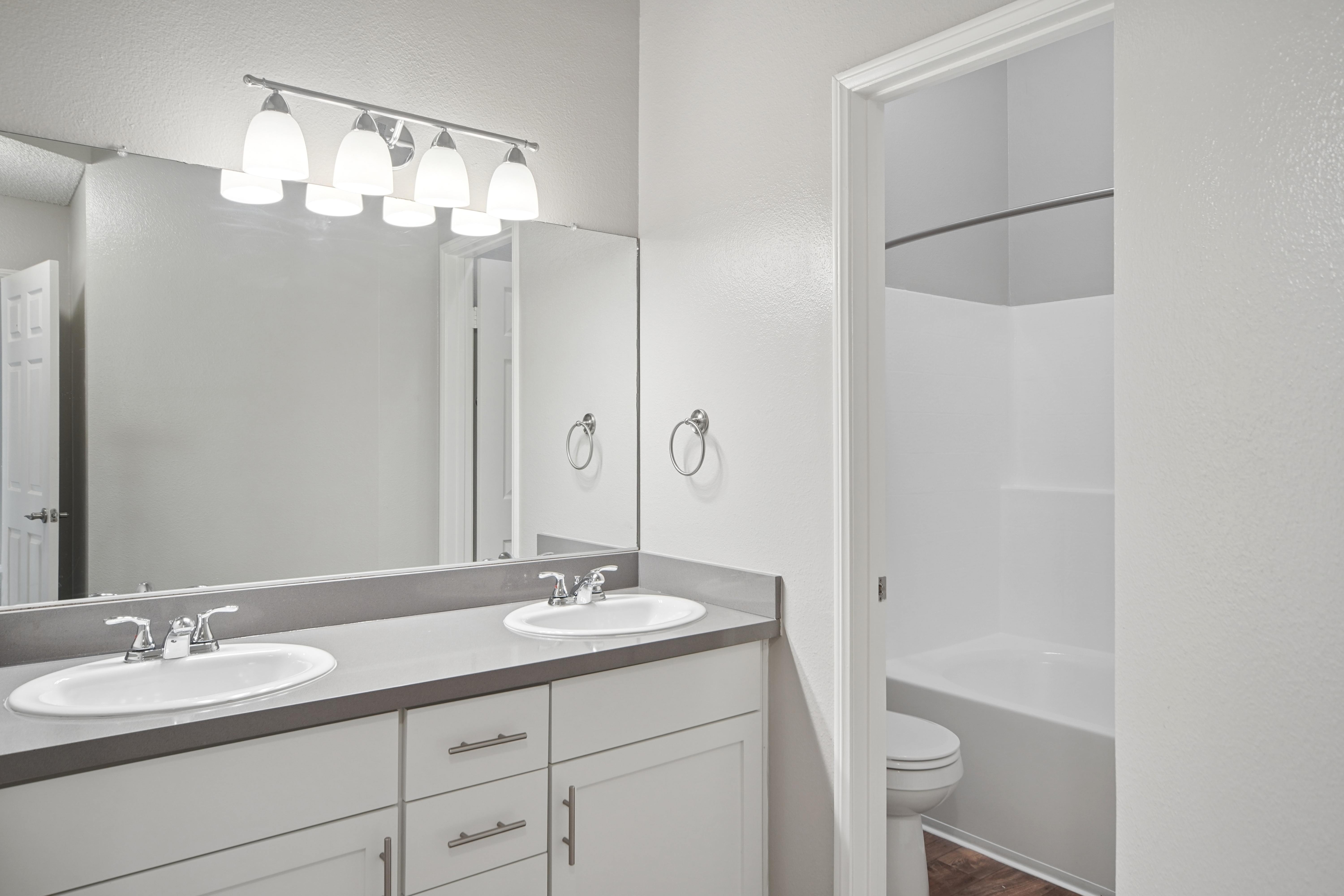 Paloma Summit Condominium Rentals Image 26