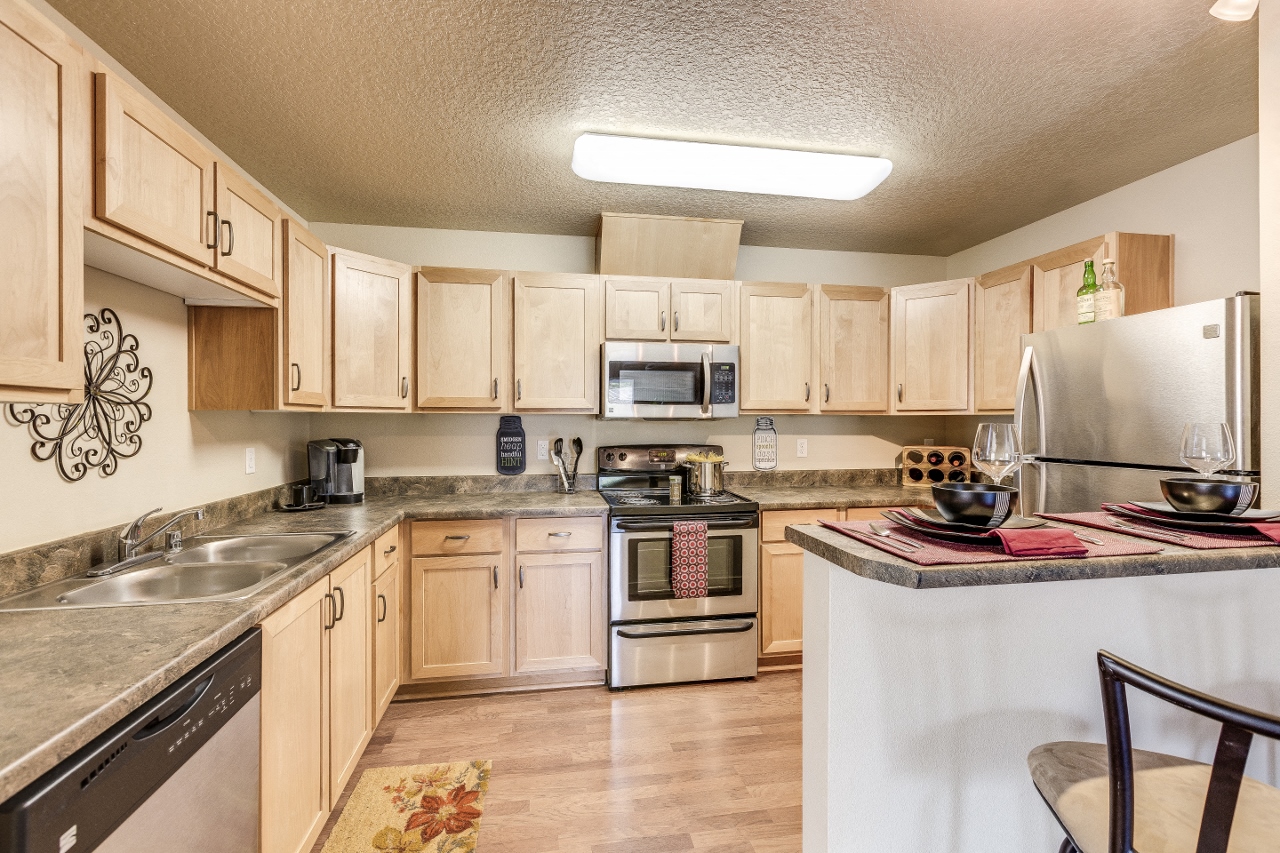 Vancouver, WA Modern Kitchen