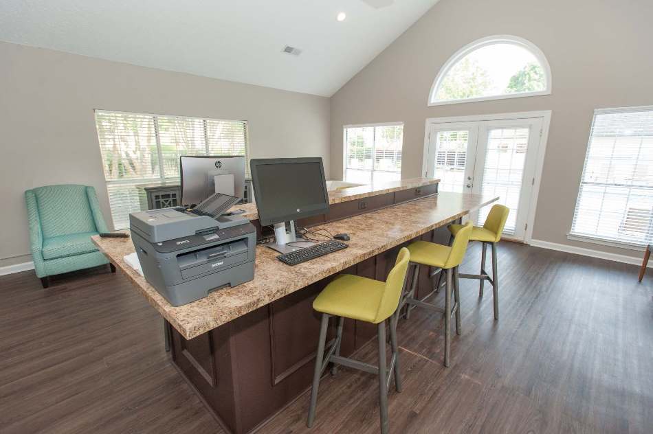 Post House Jackson Image 3