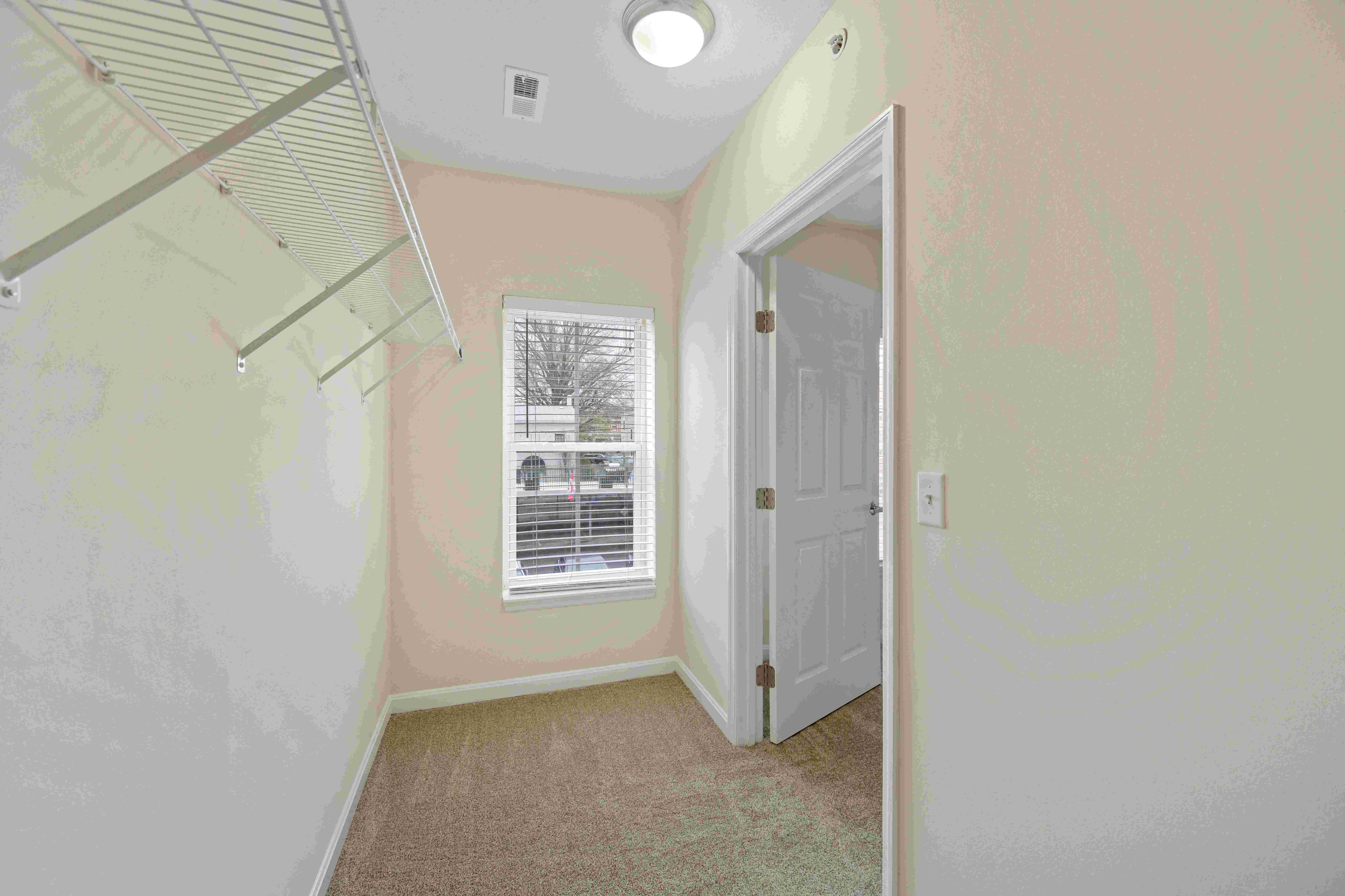 Roebling Row Image 63