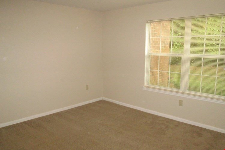 Arbors by the Bay Image 8