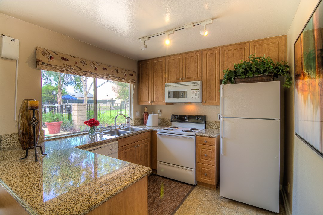 Villa Buena Apartment Homes Image 7