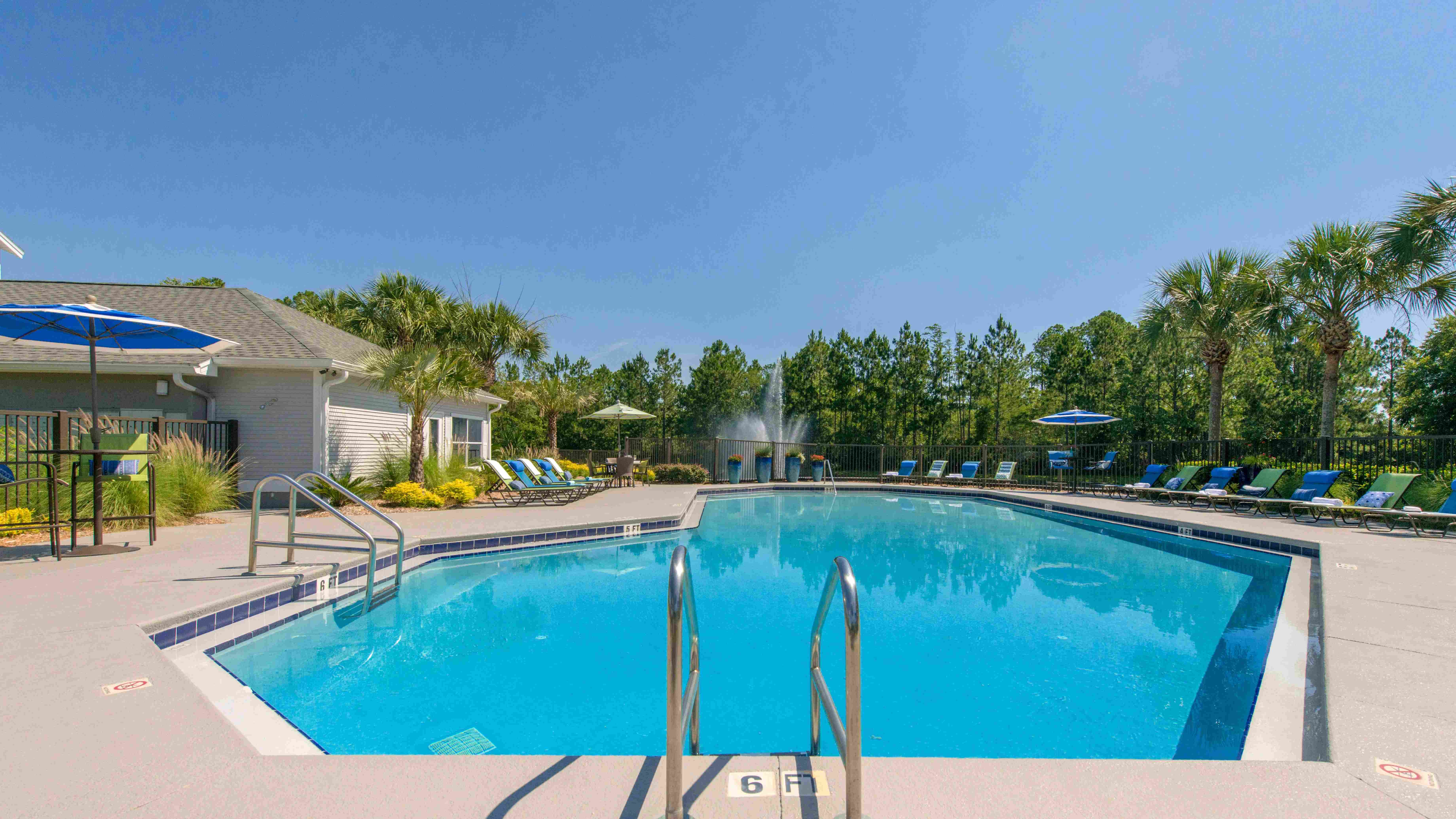 Unwind on our sundeck and embrace resort-style living. Everyday feels like a vacation at Indigo Isles! 