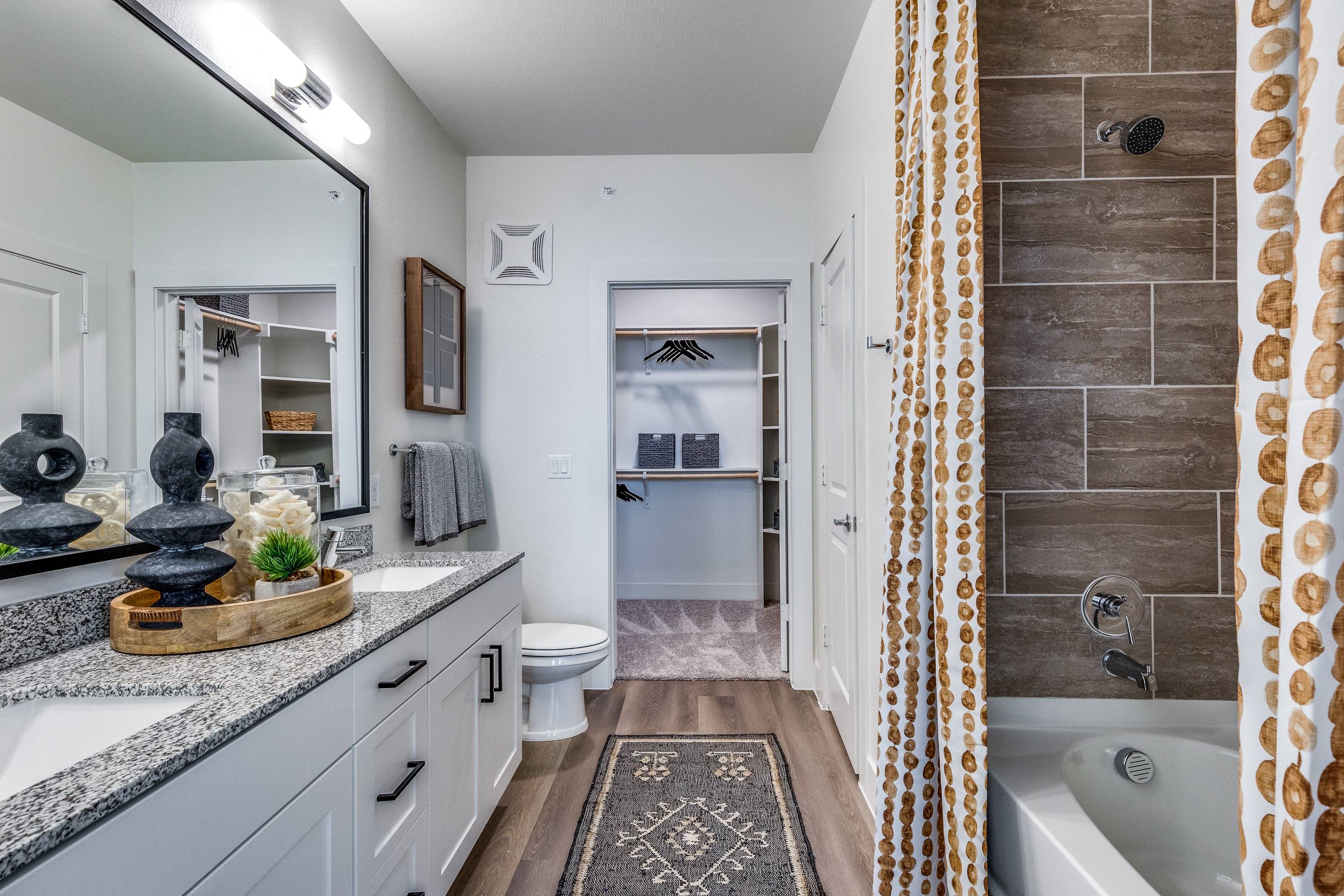 Aura Southgate Apartments Image 9