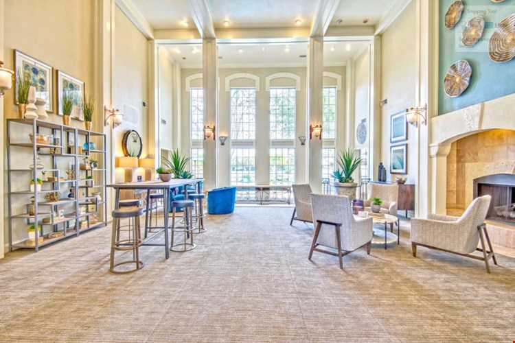 Signature Point Apartment Homes Image 9