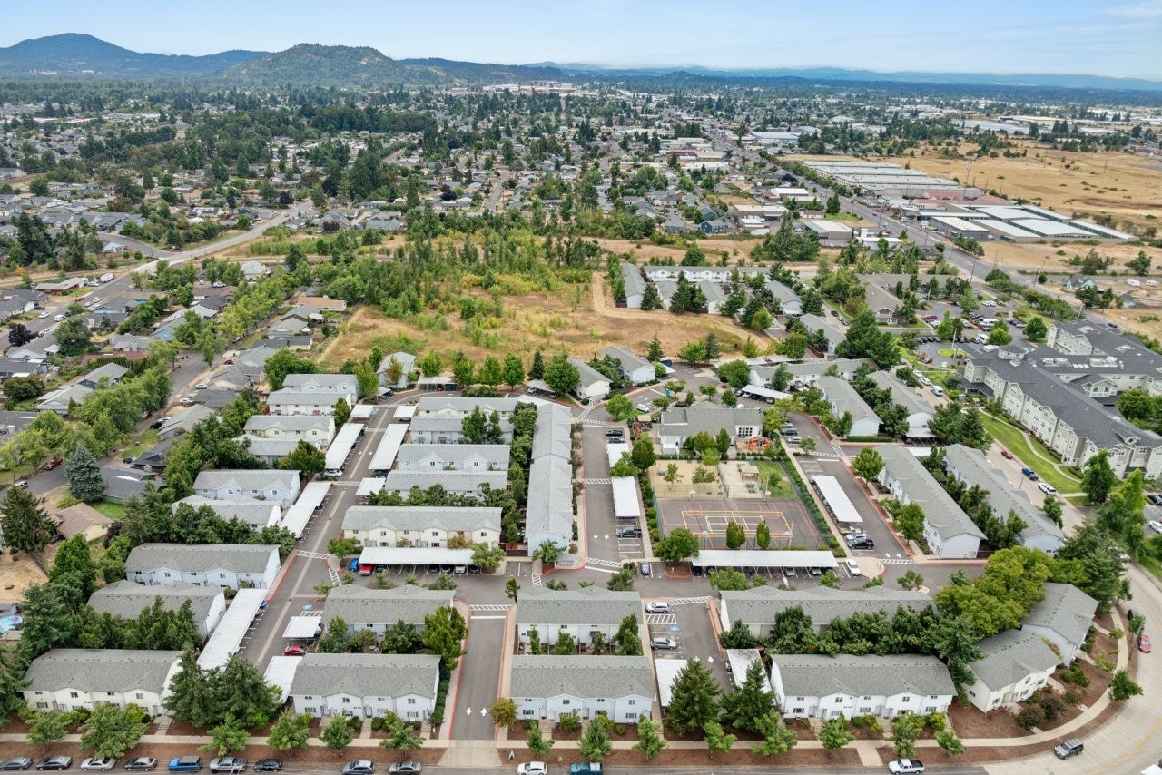 Jenna Village Apartments Image 18