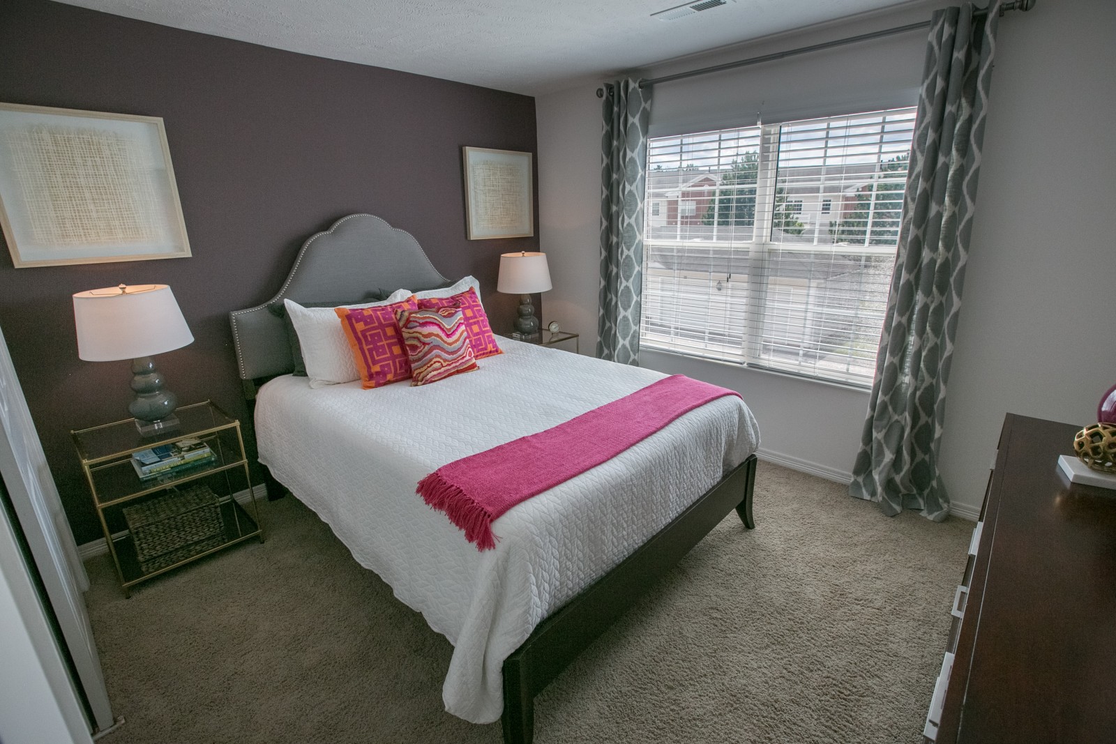 Accent wall program at The Residence at Barrington in Aurora, OH
