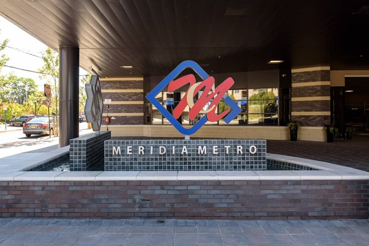 Meridia Metro Image 1