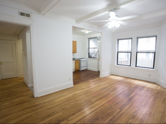 5237-5245 S Kenwood Avenue Image 4