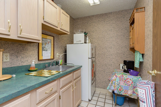 Catalpa Tree Apartments Image 13