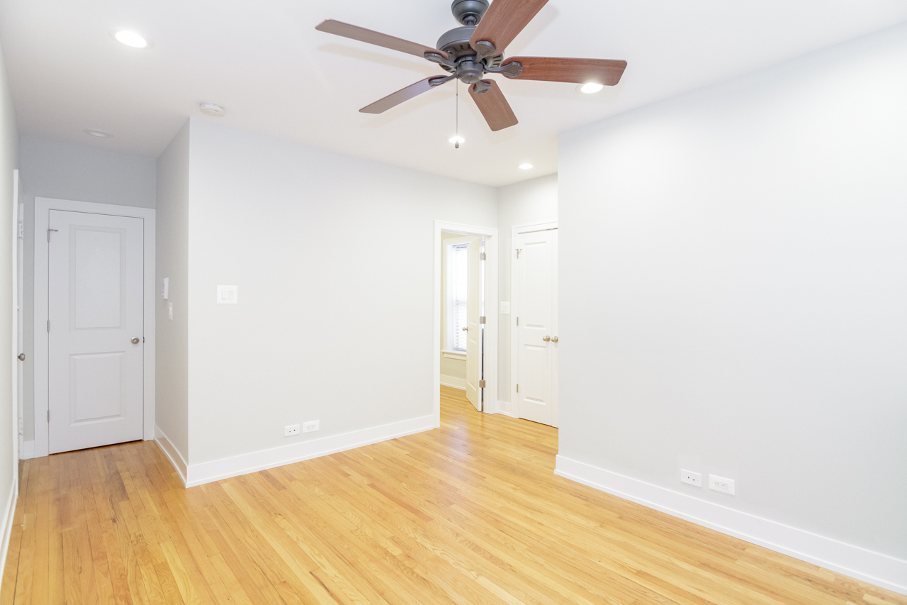 512-20 W. Cornelia Image 14