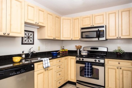 Topaz House Apartments Image 3