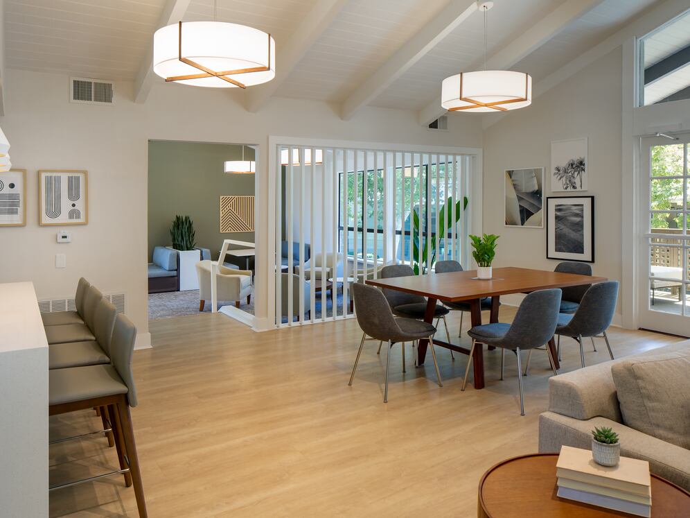 Resident lounge with co-working space