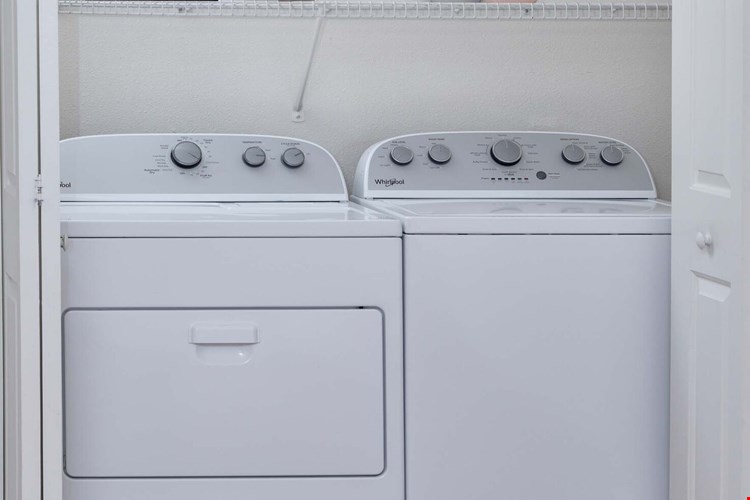 Camden Lago Vista Image 8