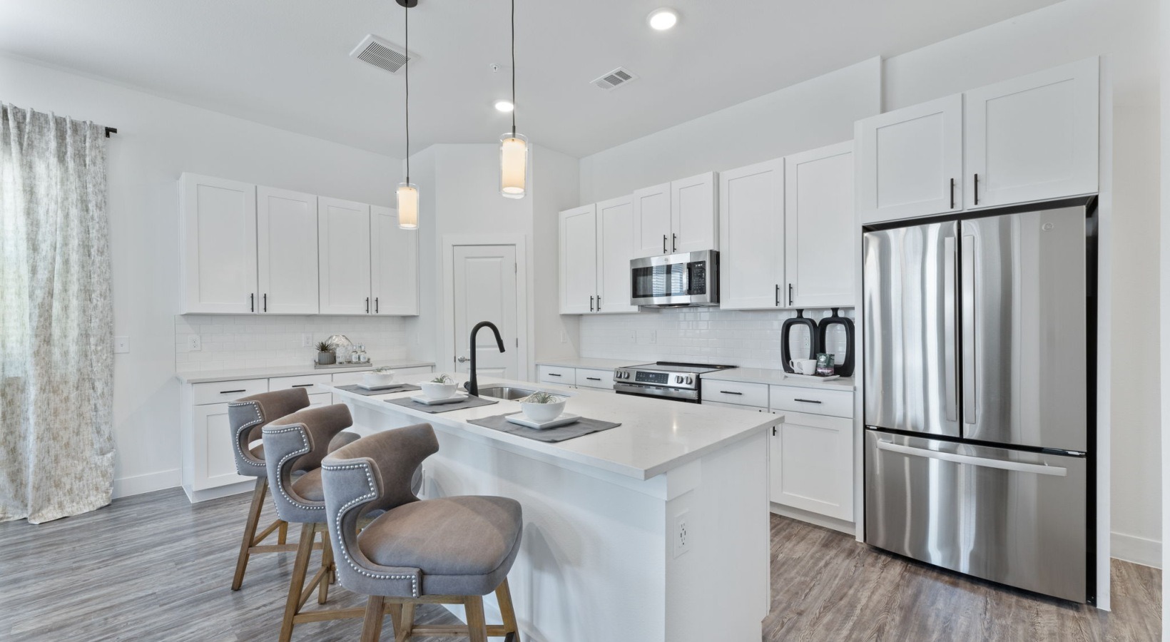 Cadia Sherman  Image 9