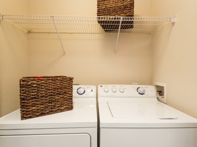 Saratoga Place Image 11