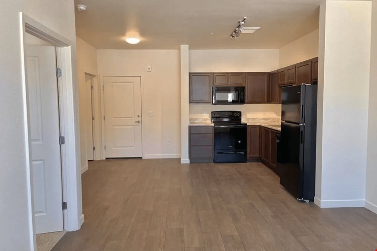 Range View Apartments  Image 28