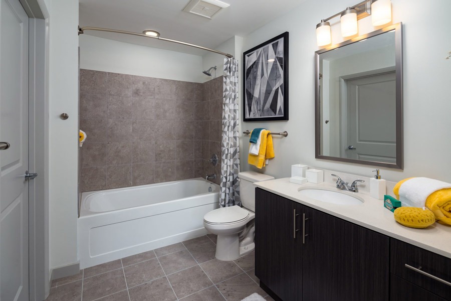 Sixty 11th  Image 10