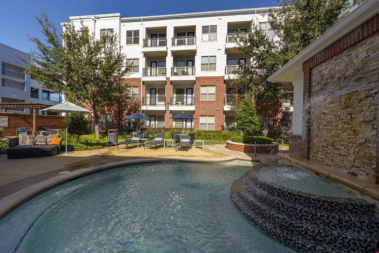 The Richmond at Uptown Image 73