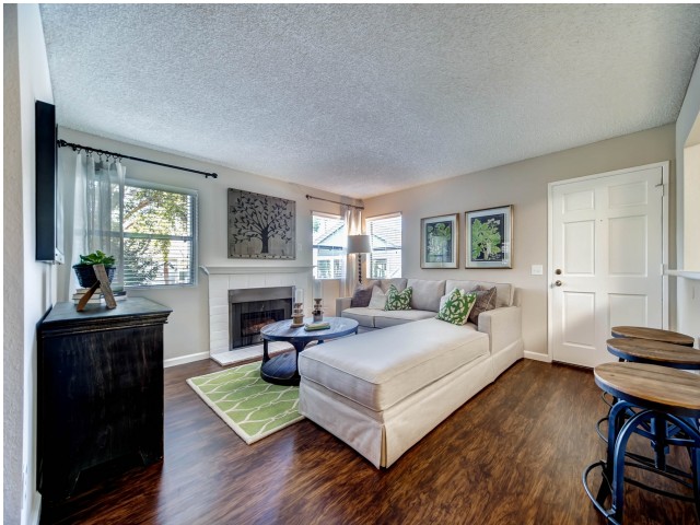 Sycamore Greens Apartment Homes Image 13