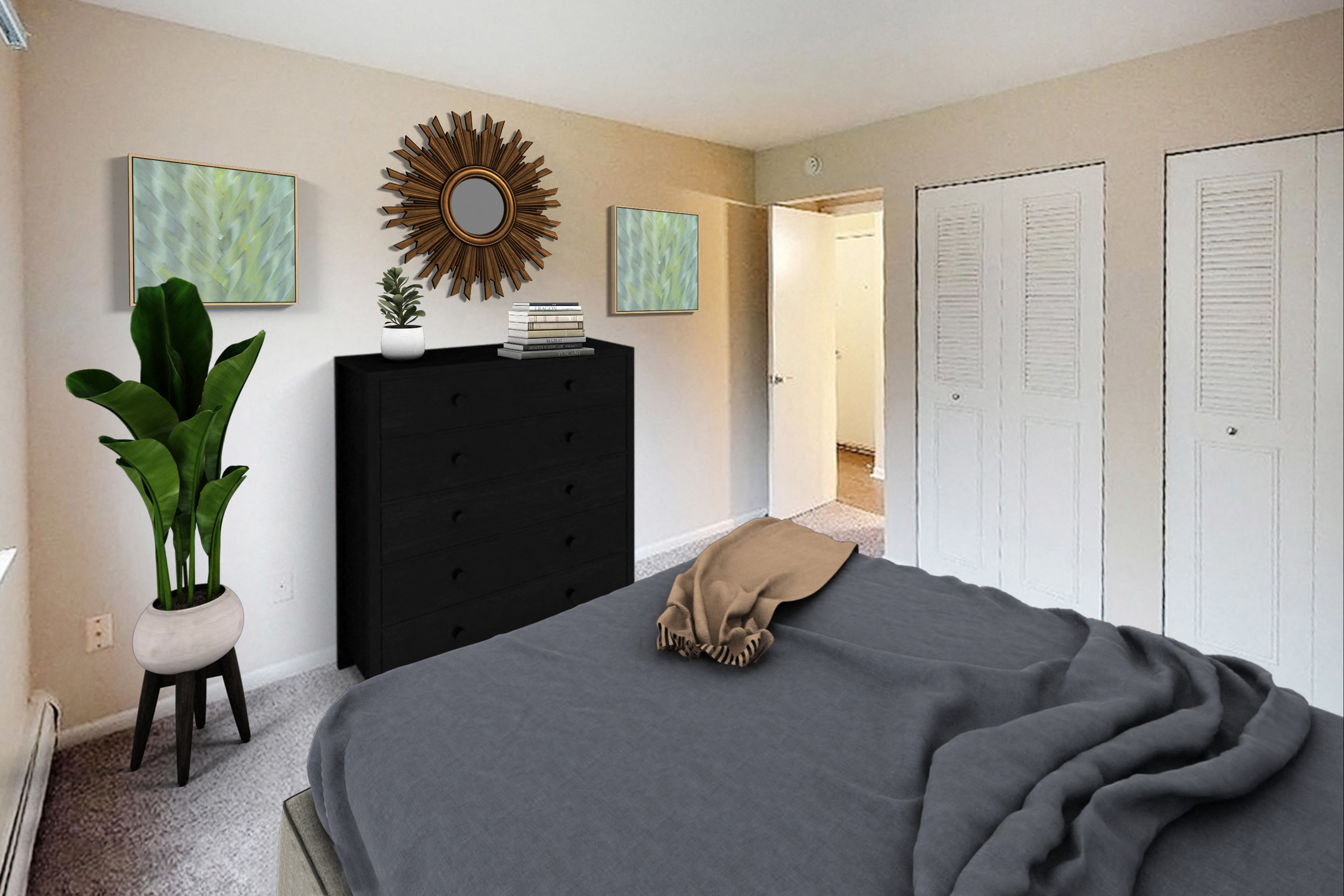 Crown Pointe Apartments Image 37