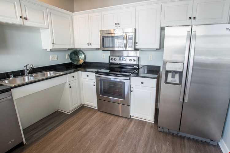 Norhardt Apartment Homes Image 11