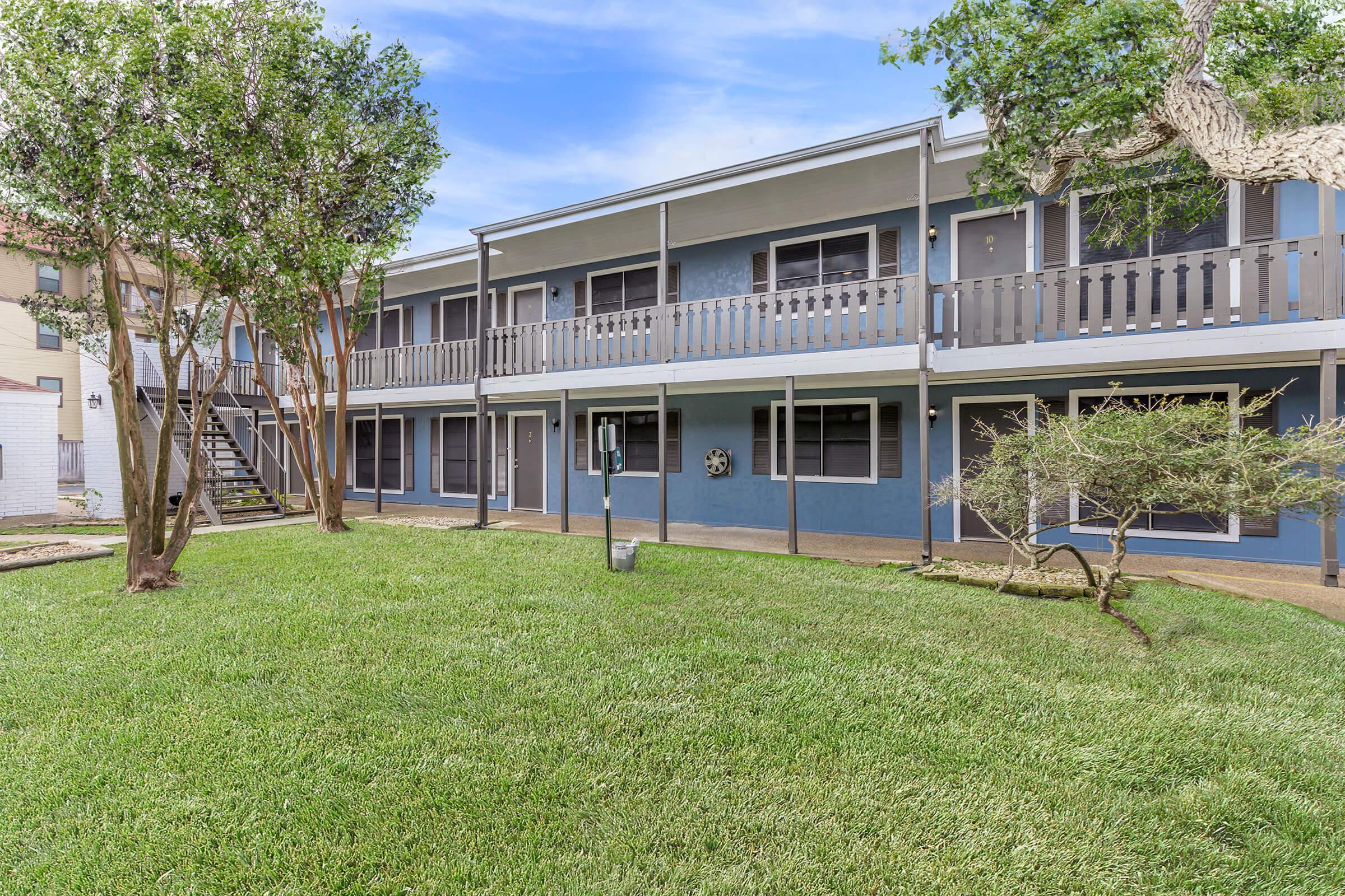 Baytree Ocean Drive Apartments Image 2