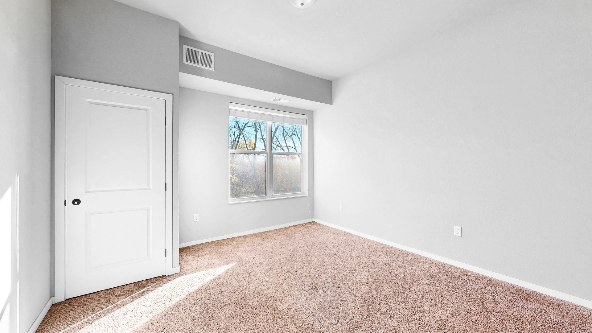 Overlook on the Creek Image 84