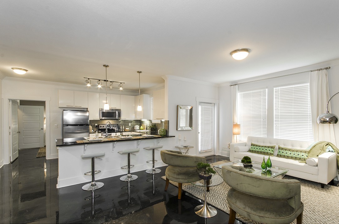 The Towers Woodland Image 28