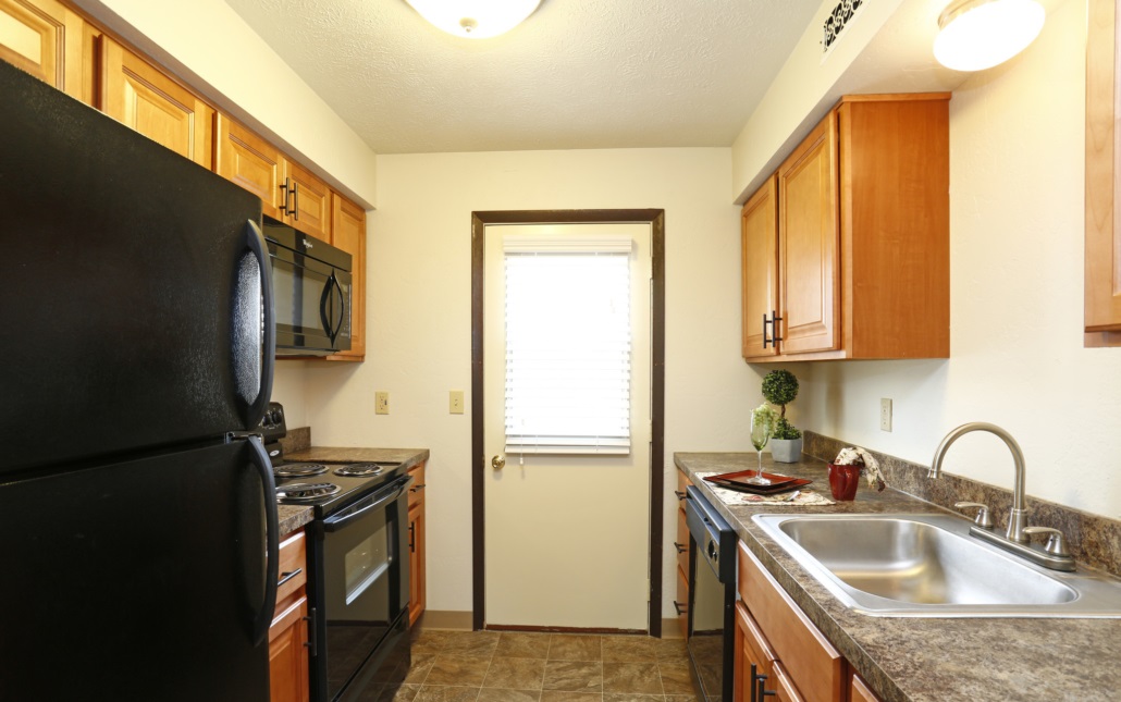 Holiday Park Apartments & Townhomes Image 8