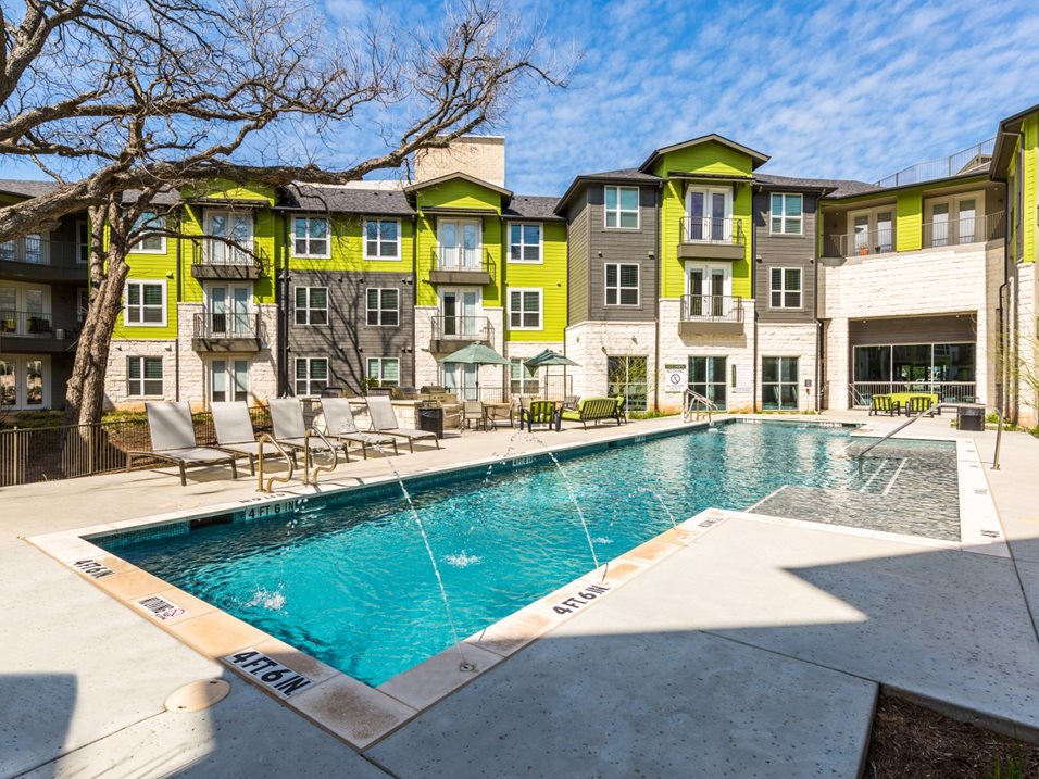 Urban North Apartments Image 18