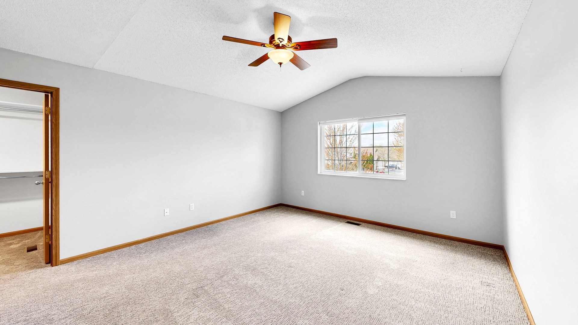 Cedar Pointe Townhomes Image 81