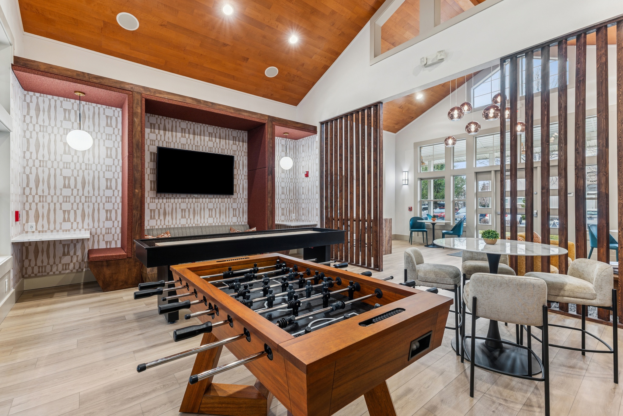 Island View Apartments Image 4