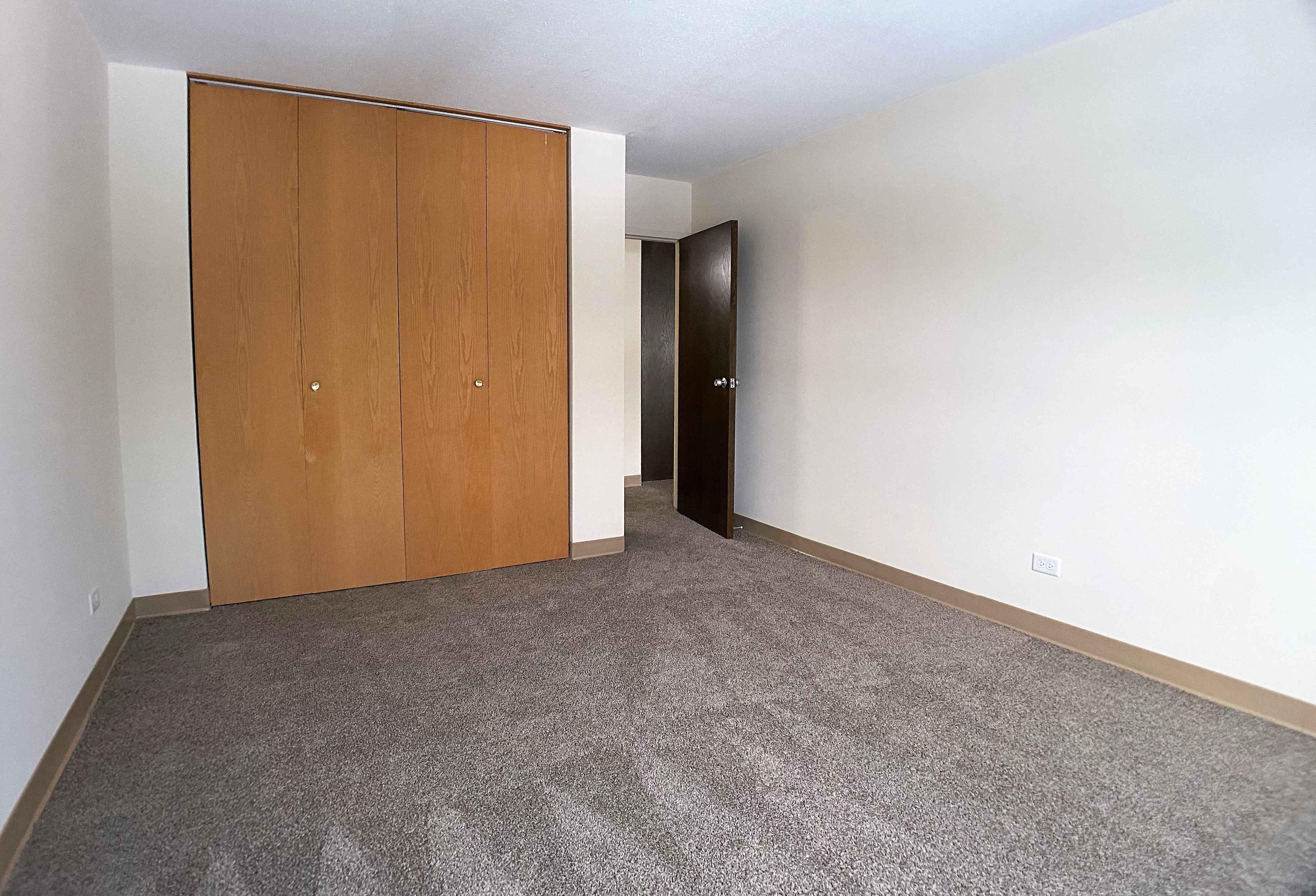 East River Plaza Image 17