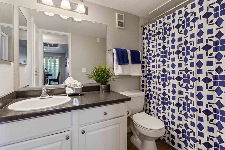 Renaissance Villas Apartment Homes Image 11