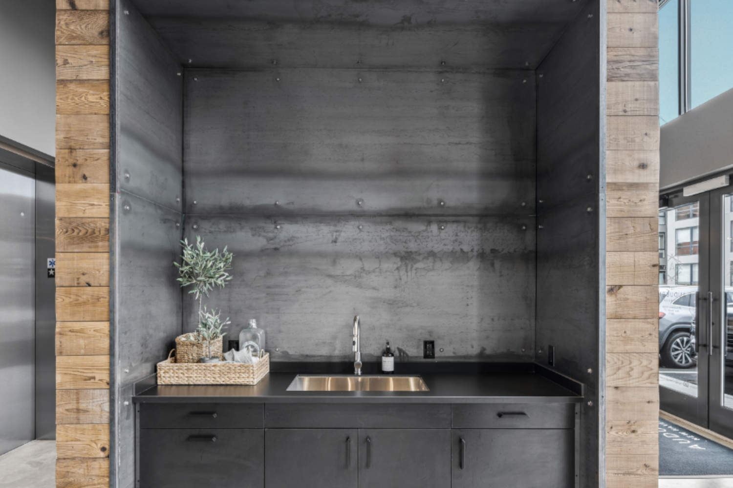 The Audubon Image 101