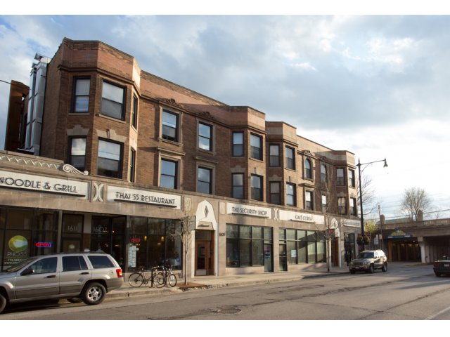 5500 S Cornell Avenue Image 1