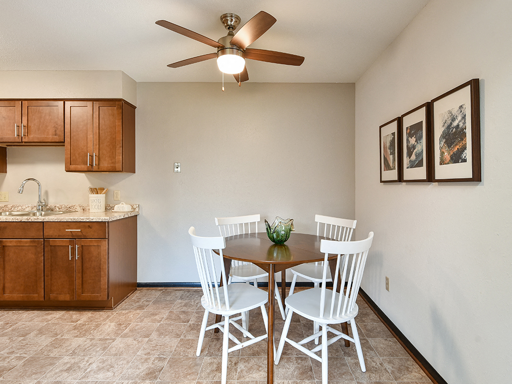 Pines of Burnsville Image 11