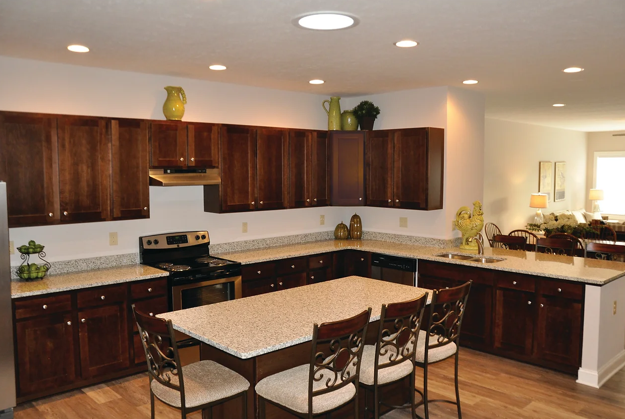 Waterford Place Apartments & Villas Image 5