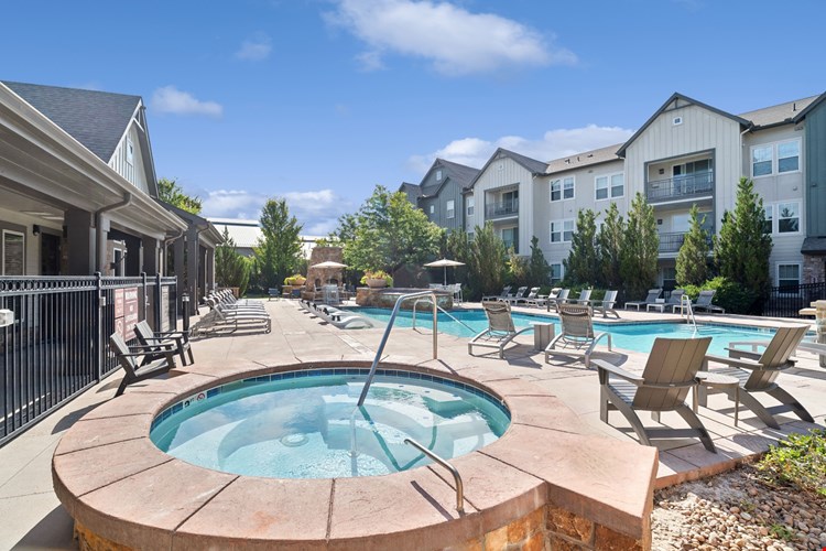 Berkshire Aspen Grove Image 18