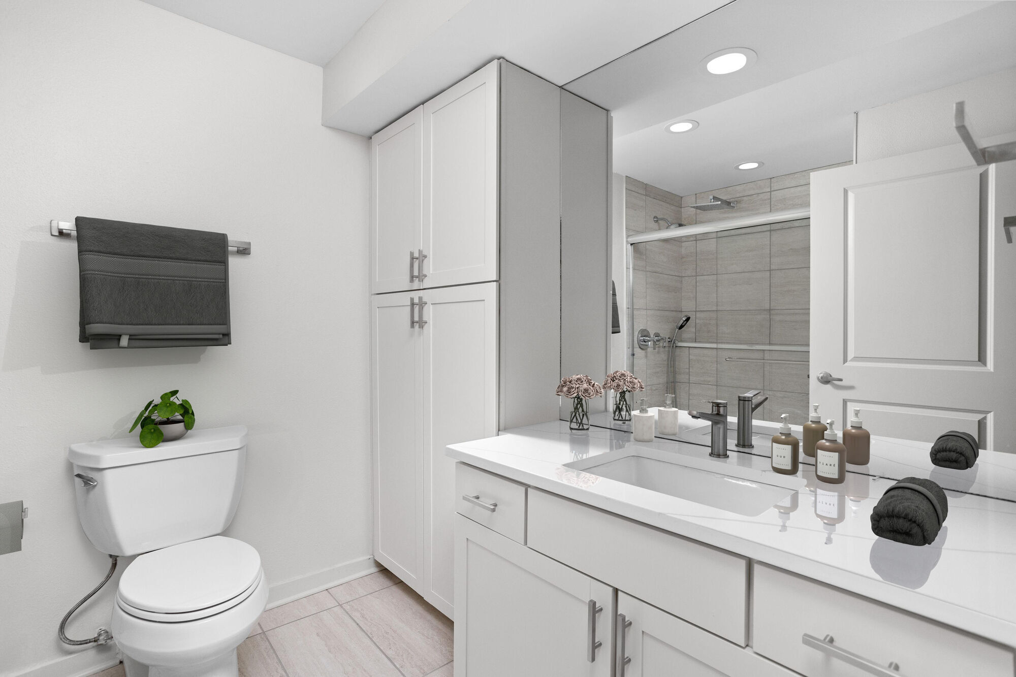 VITRA Apartments Image 22