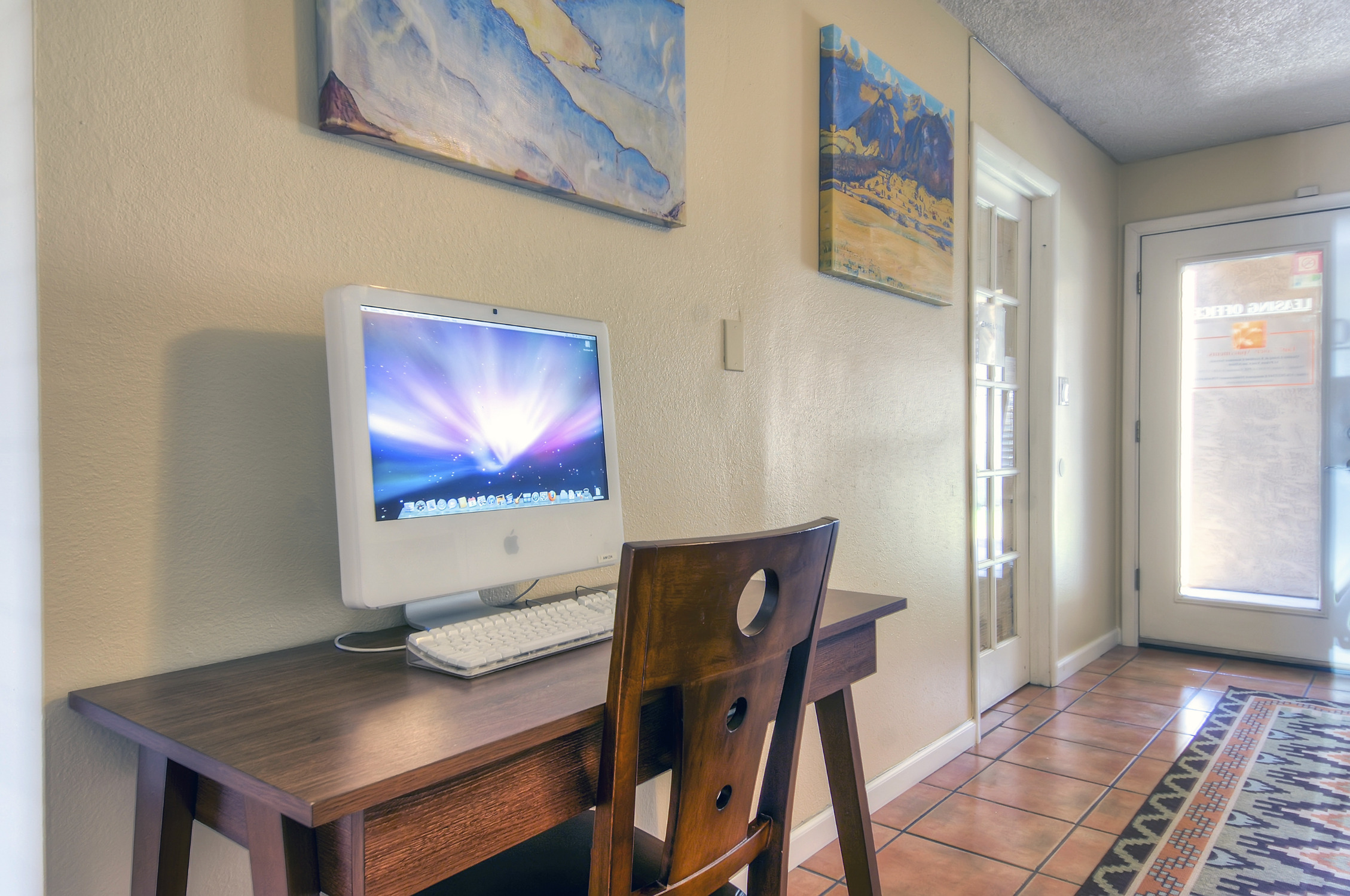 Lothlorien Apartments Image 11