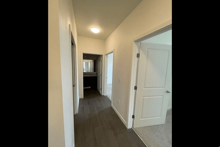 Range View Apartments  Image 10