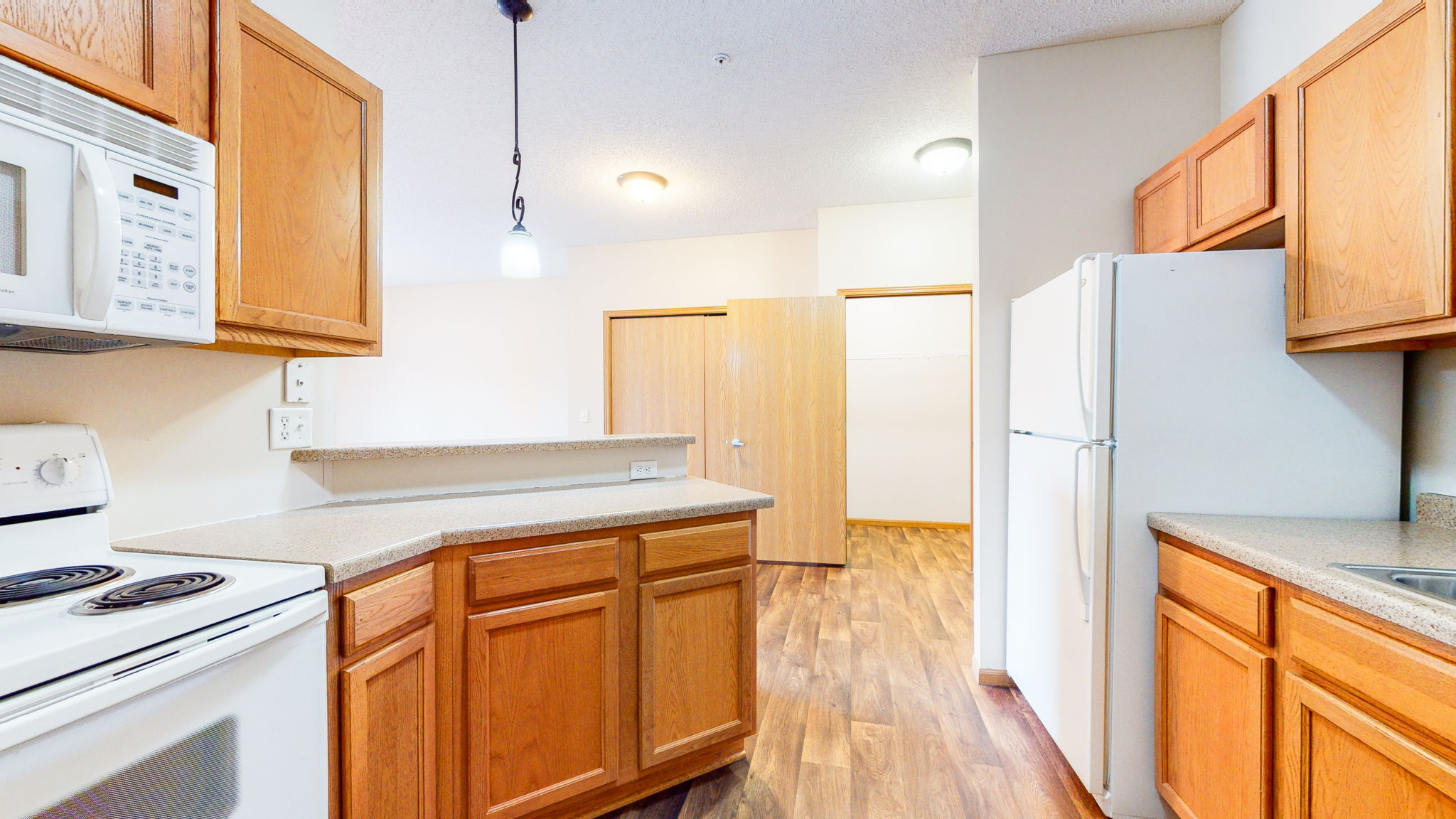 Elm - 2 bedroom/2bath