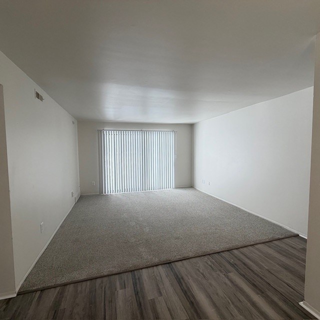 Eastwood Village Apartments Image 27