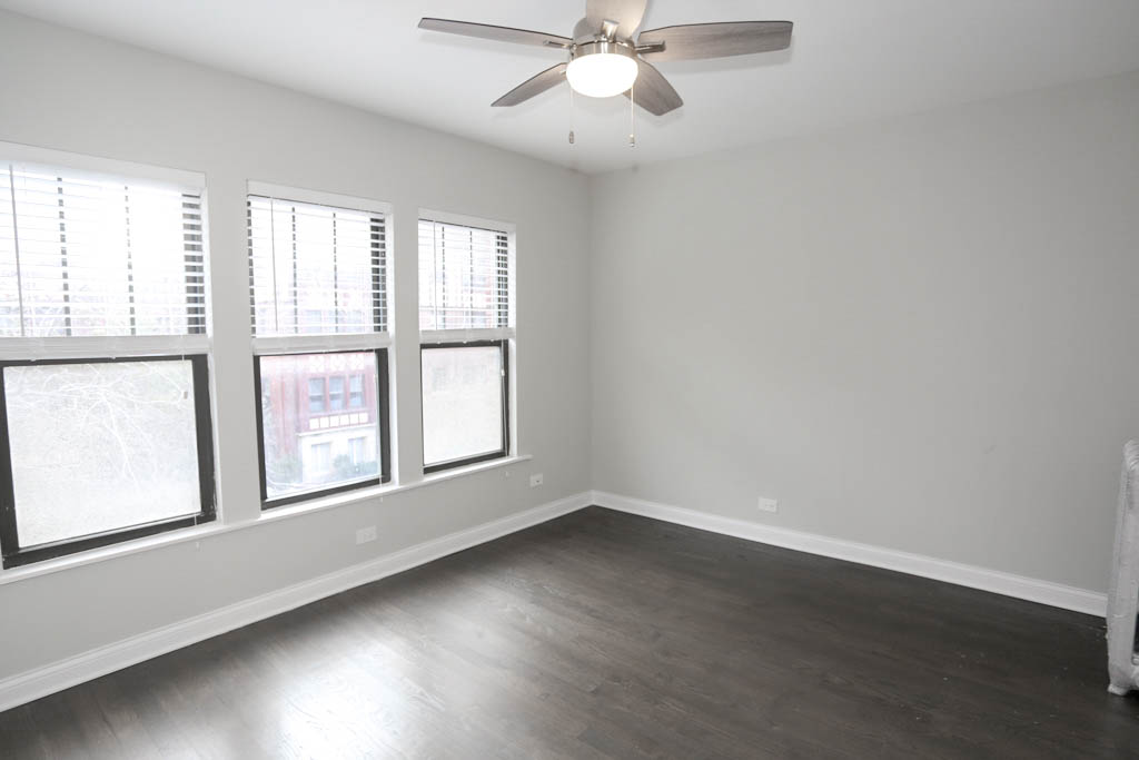 512-20 W. Cornelia Image 12