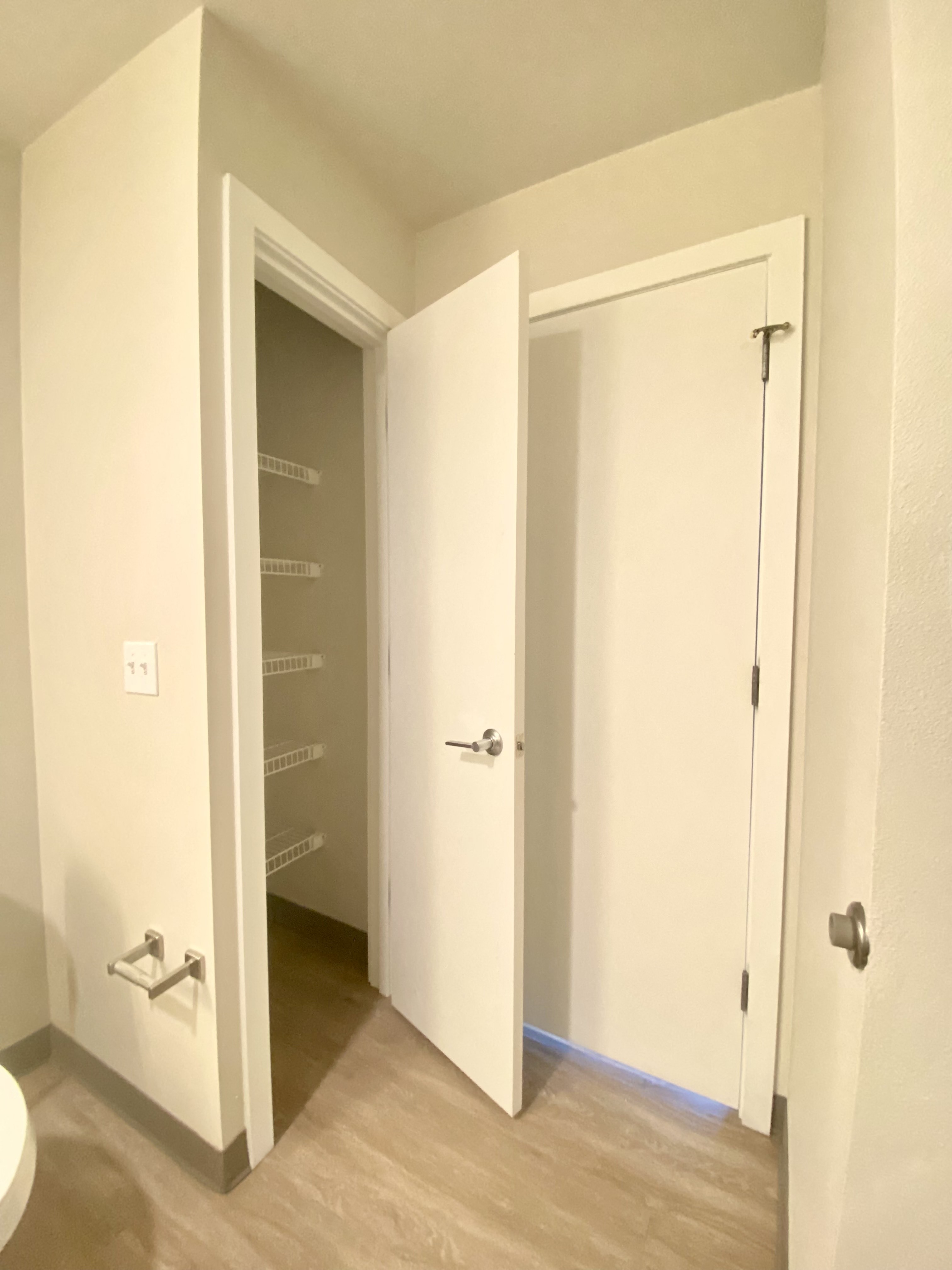 Willow Creek Crossing Image 13