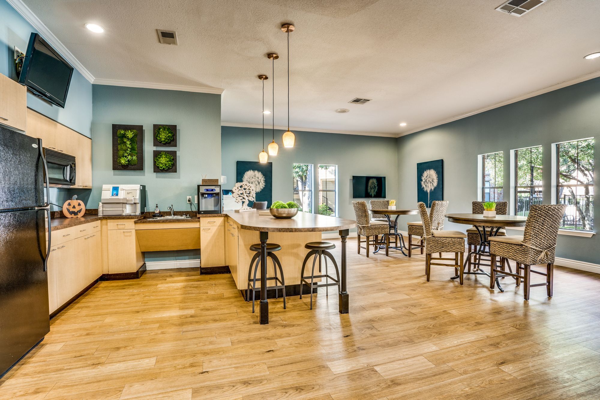 Cottages at Tulane Image 5