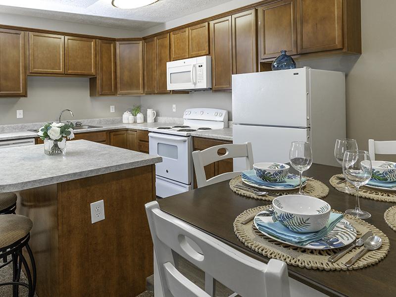 Country Springs Apartments Image 8