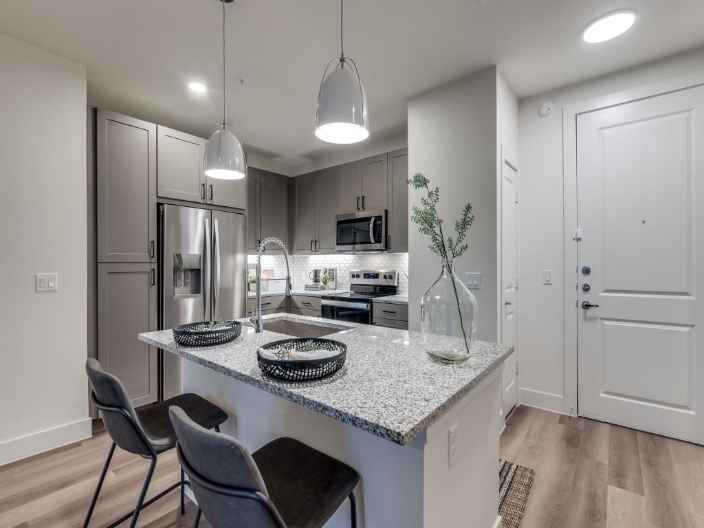 Aura Southgate Apartments Image 10